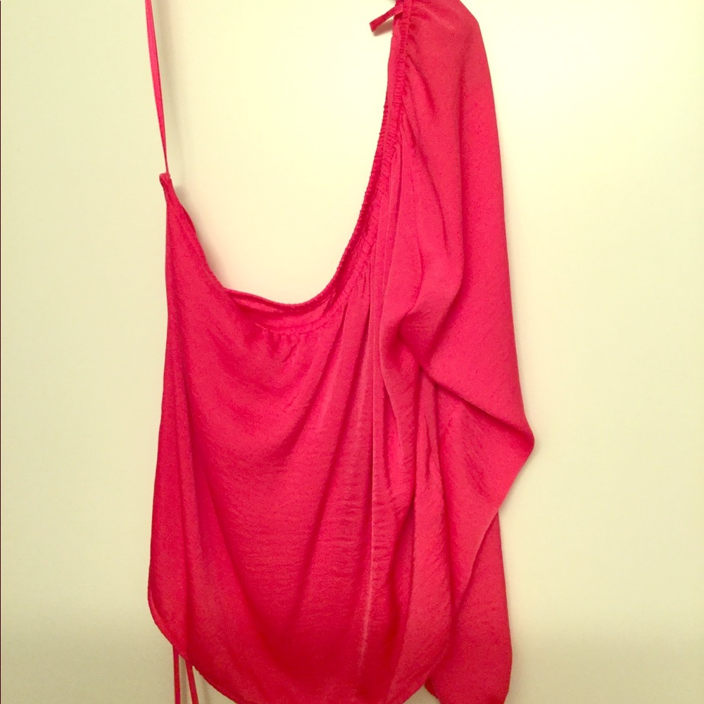 BCBG Top